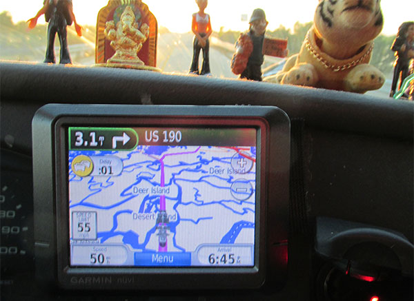 using the navigatori gps around a major traff plug in eastern louisiana on october 26, 2014