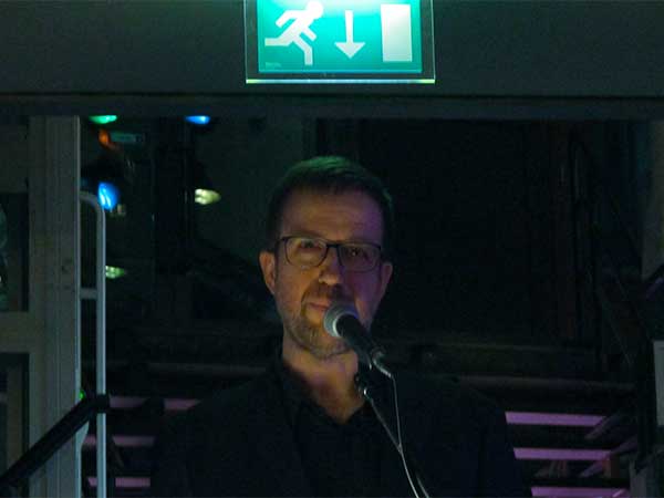 john doran reading at 'the quietus festival' at worm in rotterdam, netherlands on october 29, 2016