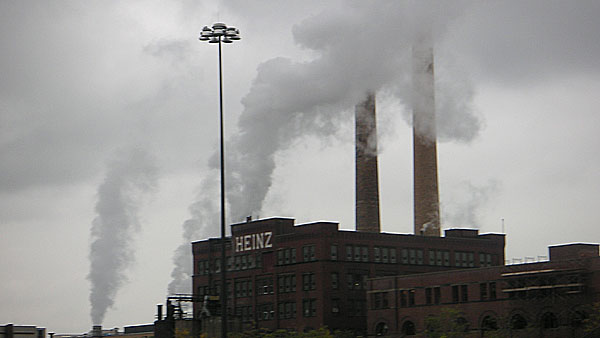 shot of the heinz factory in pittsburgh in 2004