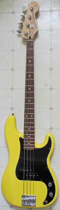 watt's 2011 fender deluxe p-bass special