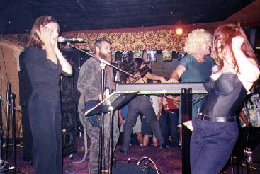 shot of watt w/the madonnabes in 1998