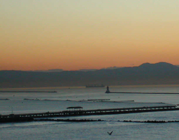 los angeles harbor's angels gate