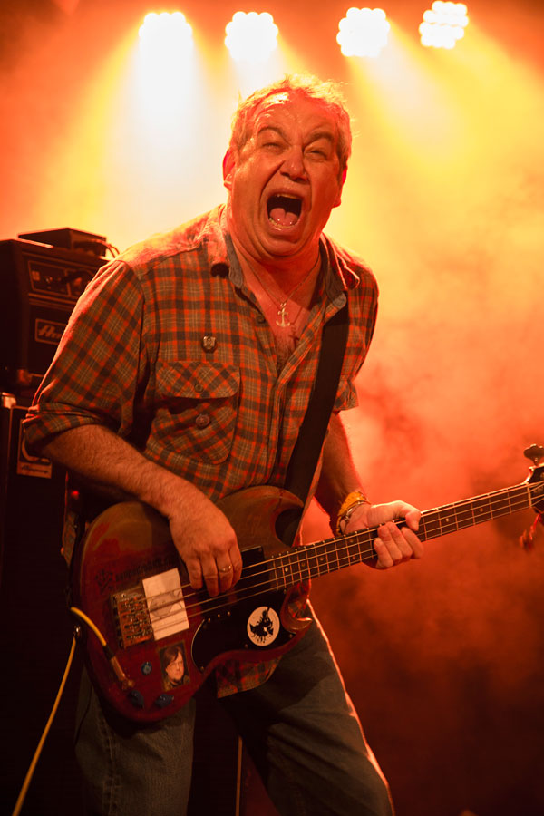 mike watt at klubi in tampere, finland on may 15, 2015 - photo by maikki kantol mike watt at klubi in tampere, finland on may 15, 2015 - photo by maikki kantol
