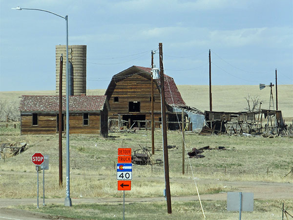 on I-70 going west to denver, co from lawrence, ks