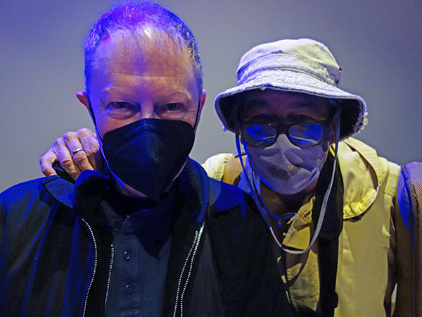 peter prescott + mike watt in northampton, ma. photo by bill t miller