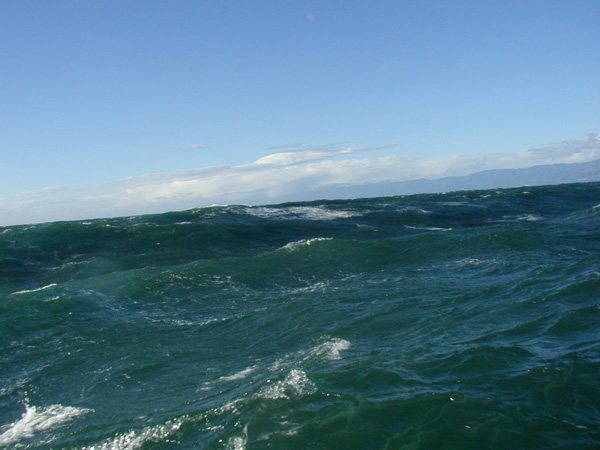 skipper jeff at sea during his hellride of 2001