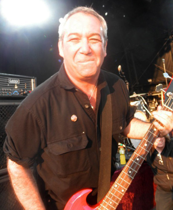 watt on stage at the hop farm festival on july 2, 2011 - photo by rob pargiter