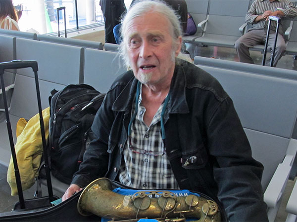 brother steve mackay at madrid-barajas airport