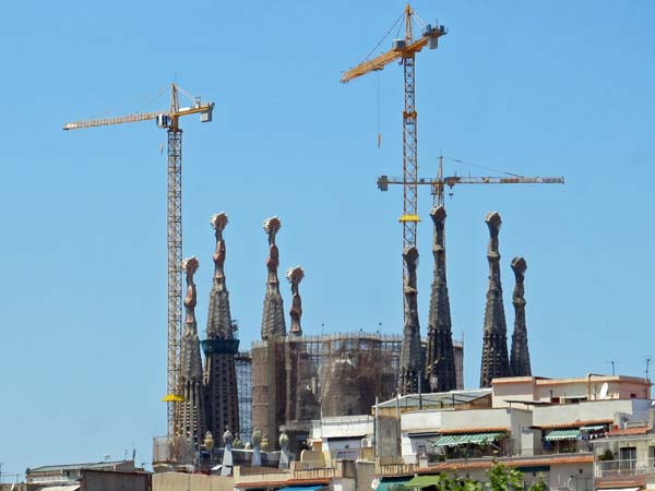 la sangra familia in barcelona on july 9, 2012