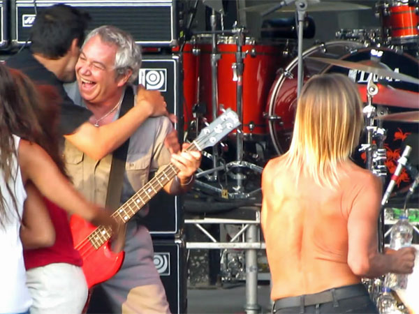 thymios hugging watt on stage on july 2, 2012 - photo by his brother yiannis karantonis