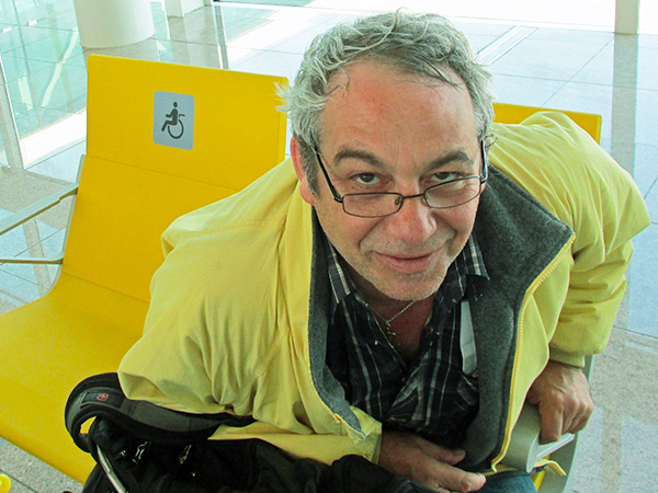 mike watt at the barcelona airport wearing glasses borrowed from jos on july 10, 2013