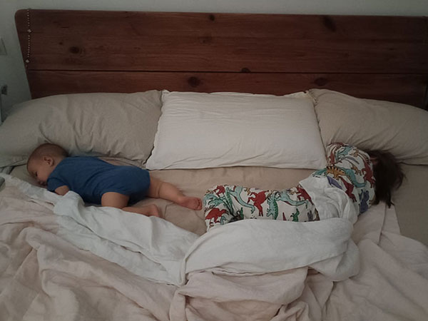 paolo mongardi's photo of his daughter pandora (l) + son cosmo (r) at home in bologna, italy