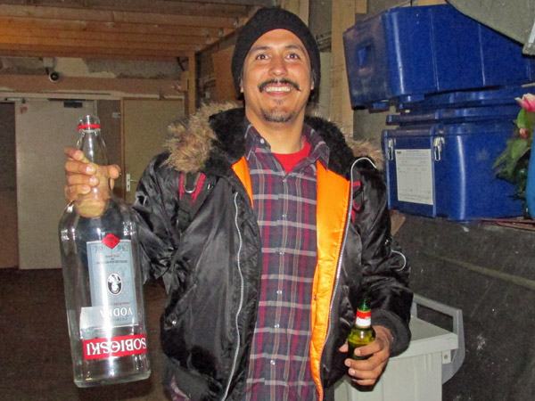 raul morales two-fisting it in brest, france on feb 25, 2014