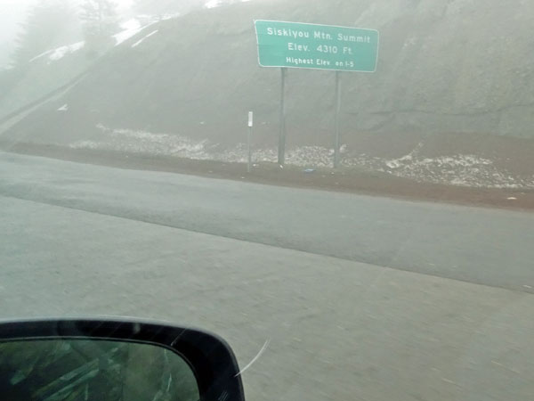 crossing the siskyou pass on march 23, 2019